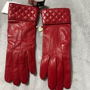 🆕Love Moschino women lather gloves red new